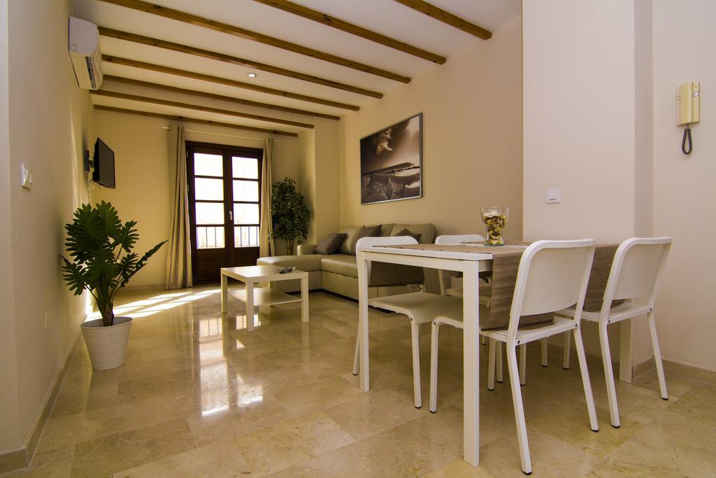 Apartamentos Centro Puerto De Santa Maria Ел Пуерто де Санта Мария Стая снимка