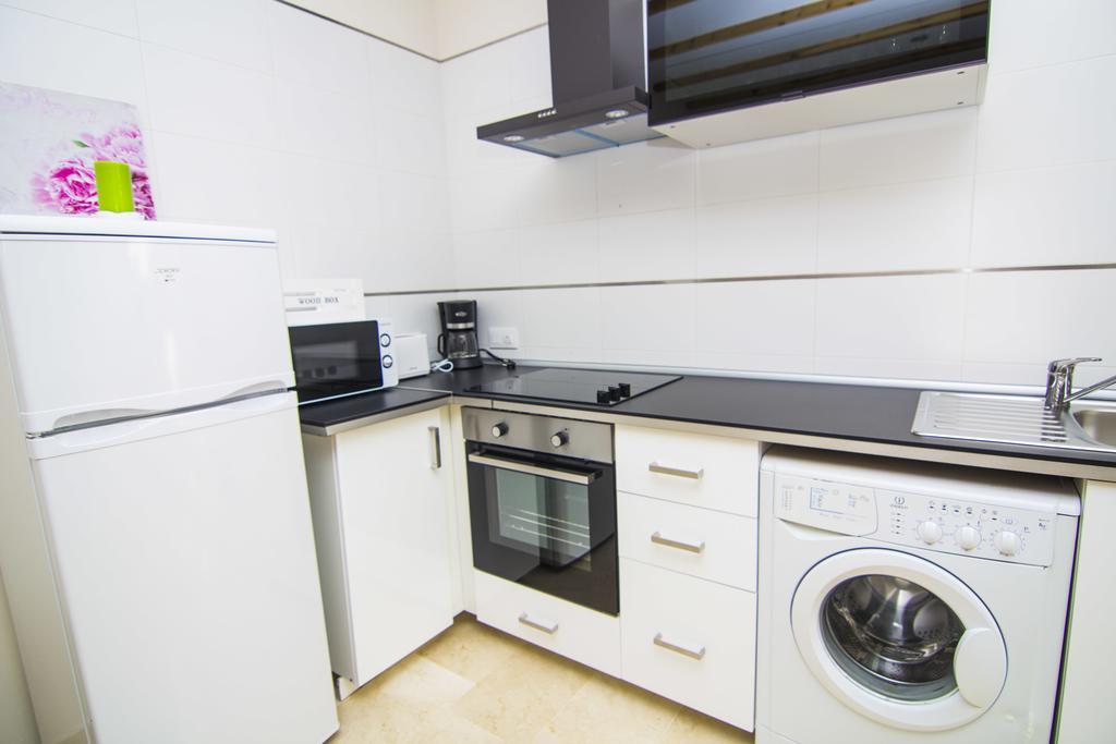 Apartamentos Centro Puerto De Santa Maria Ел Пуерто де Санта Мария Екстериор снимка