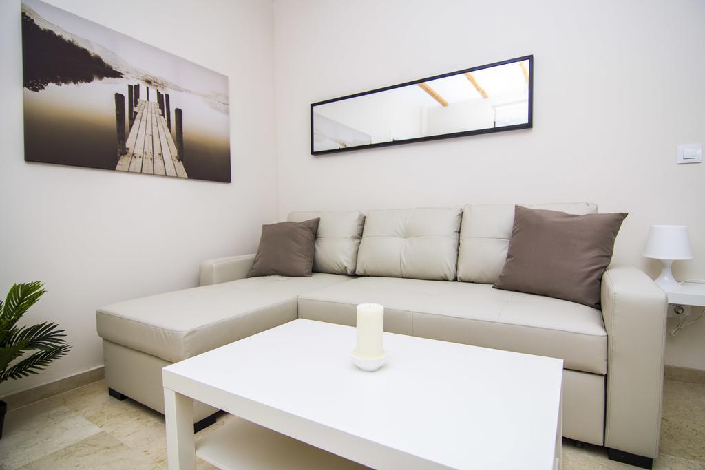 Apartamentos Centro Puerto De Santa Maria Ел Пуерто де Санта Мария Стая снимка