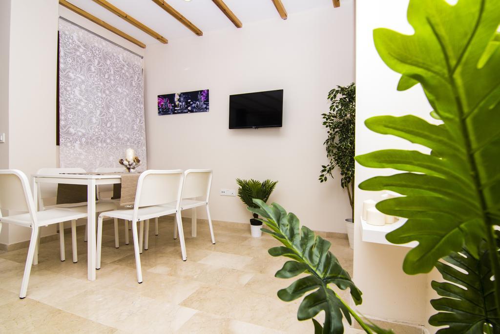 Apartamentos Centro Puerto De Santa Maria Ел Пуерто де Санта Мария Екстериор снимка