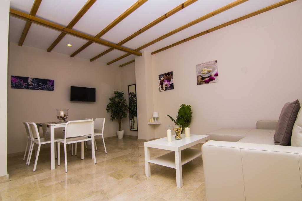 Apartamentos Centro Puerto De Santa Maria Ел Пуерто де Санта Мария Екстериор снимка